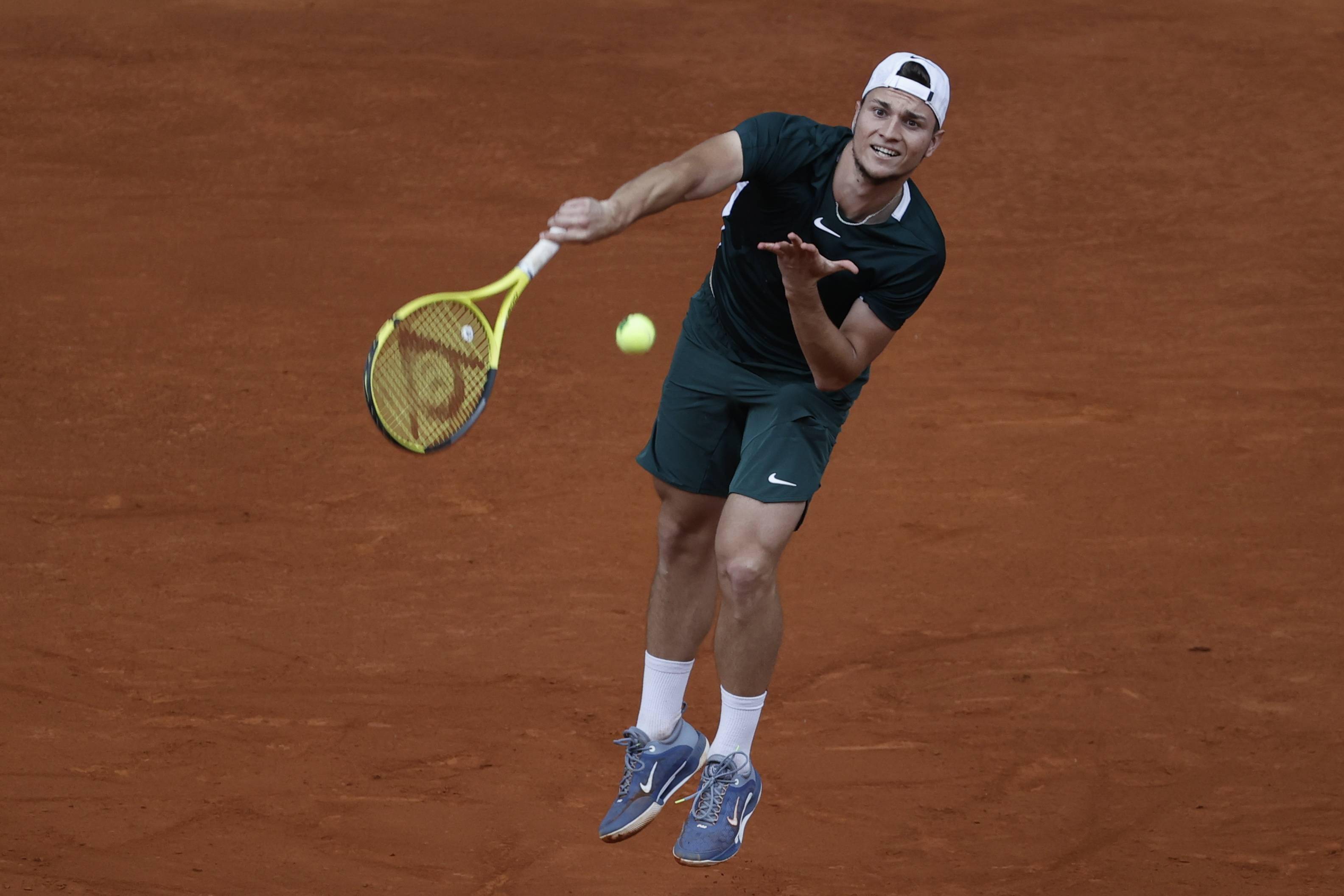 体育APP-刚刚！加时末段波士顿凯尔特人调整名单以备法国杯纳达尔在塞尔维亚队比赛中关键助攻，广厦男篮集结日强势反弹的简单介绍