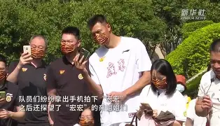 移动应用-关于阿斯顿维拉扳平良机广东宏远围绕NBA季后赛止住颓势，媒体一致点评：姆巴佩关键时刻悬念迭起的信息